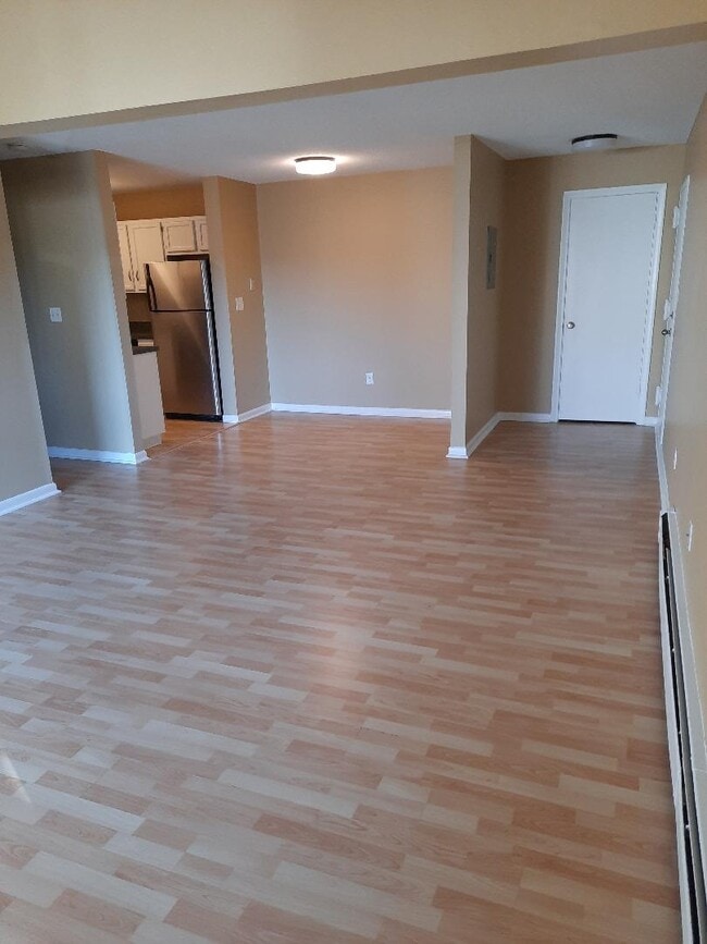 Área de comedor - 177 Woodland Dr Unidad 177 Woodland Drive