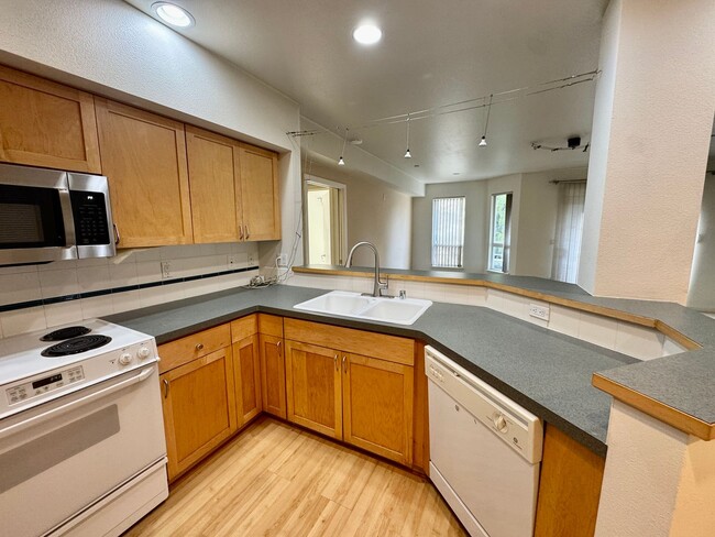 Photo - Welcome to the Metropolitan! Unidad 405