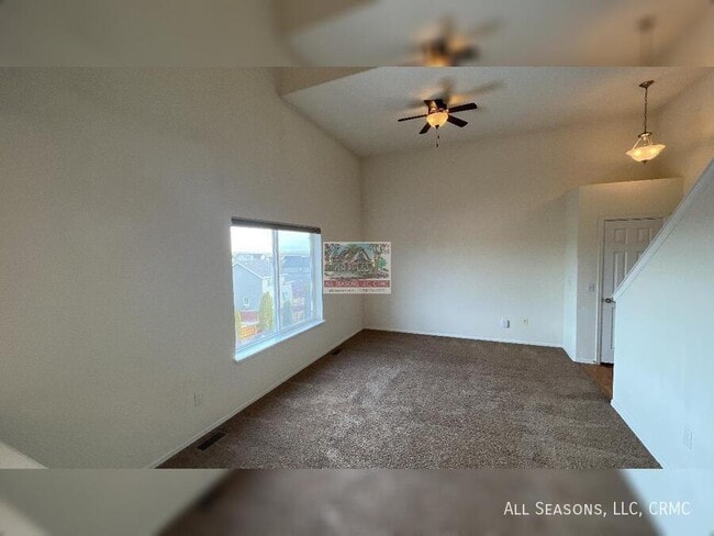 Photo - 8319 Meadowcrest Dr