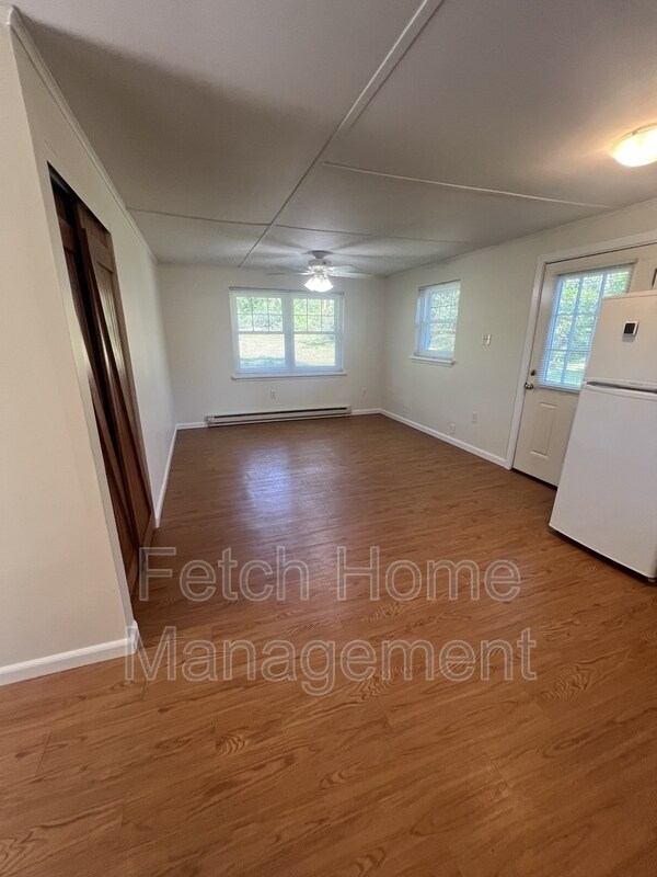 Photo - 1272 Park Rd