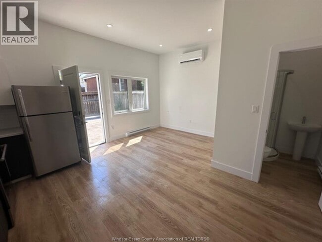 Photo - 1227 Curry Ave