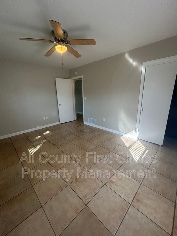 Photo - 777 Marjon Ave