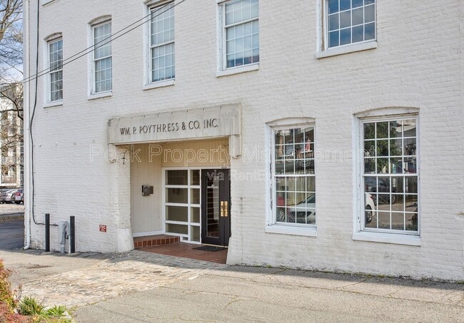 Photo - Poythress Apartments