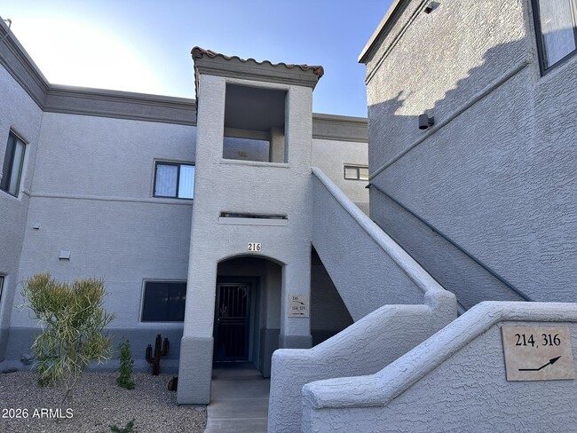 Building Photo - 10401 N Saguaro Blvd Unit 214