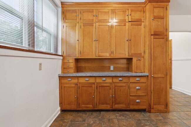 Photo - 4652 Chicago Ave Unidad 5