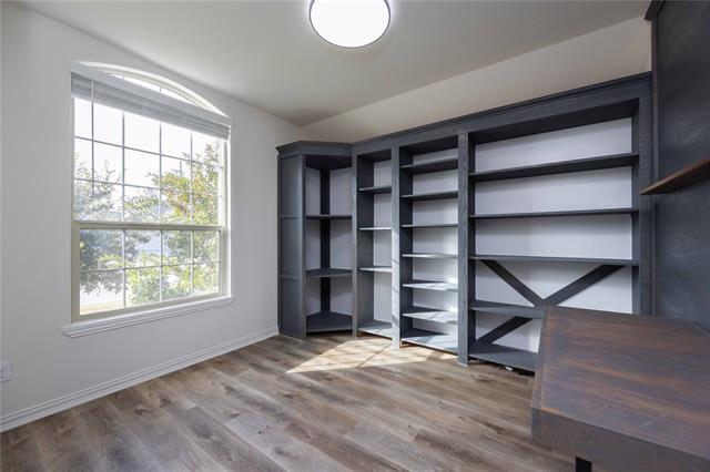 Photo - 10038 Boswell Dr