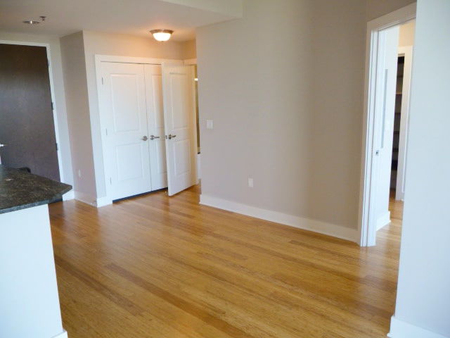Photo - 140 W Franklin St