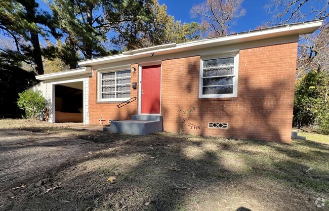 Building Photo - 1617 W 6th St Rental