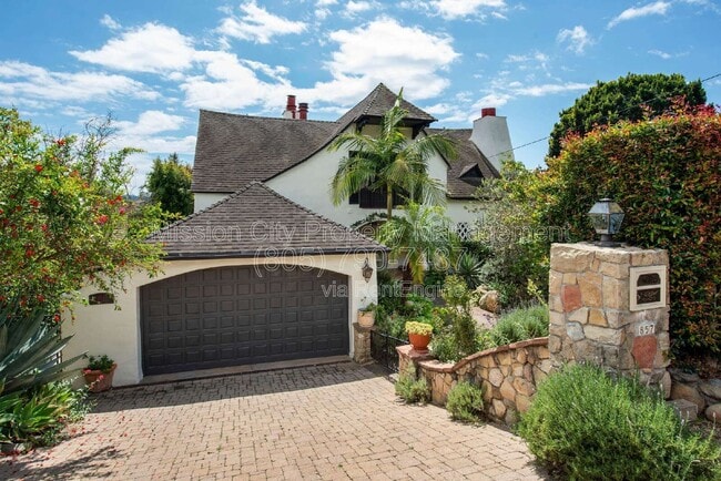 Building Photo - 857 Cheltenham Rd