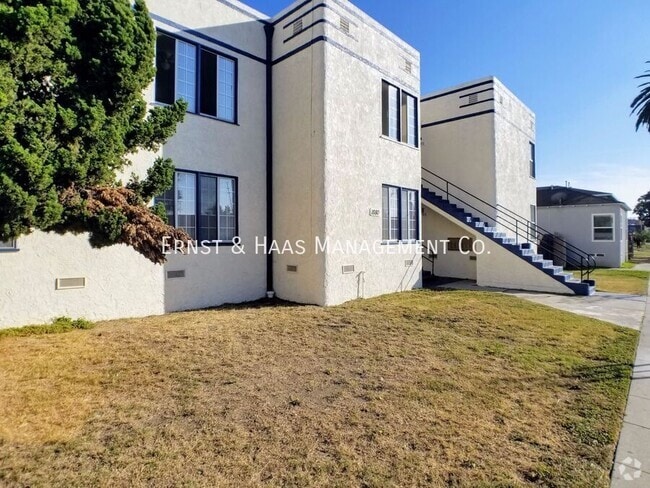 Building Photo - 1892 Magnolia Ave Rental