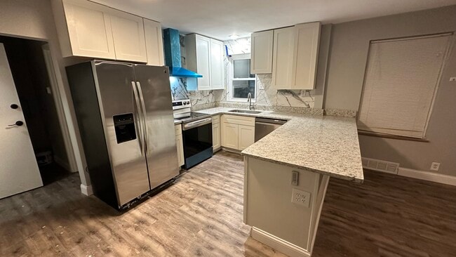 Photo - 7652 Dale Ave Unit 7652
