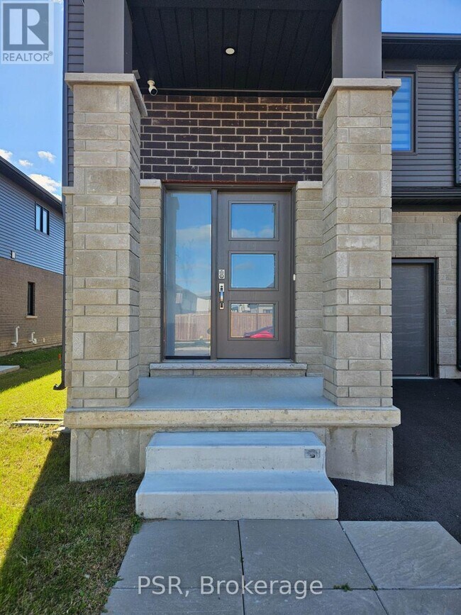 Photo - 82 Acacia Rd