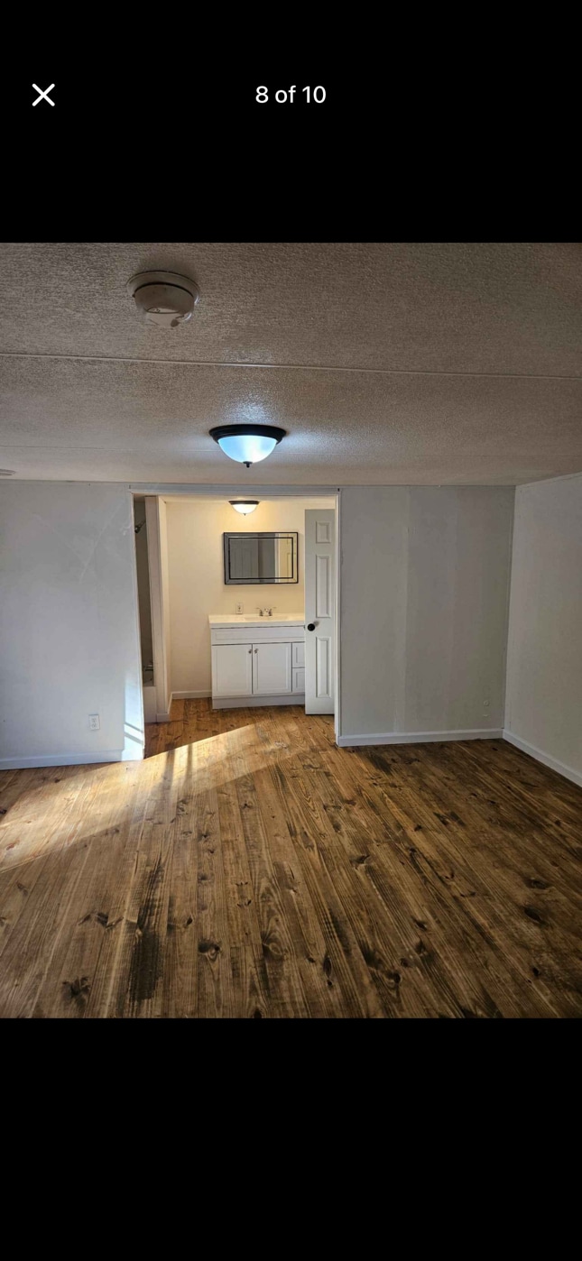 Photo - 127 Road 1252