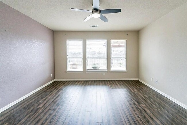 Photo - 19717 Abigail Way