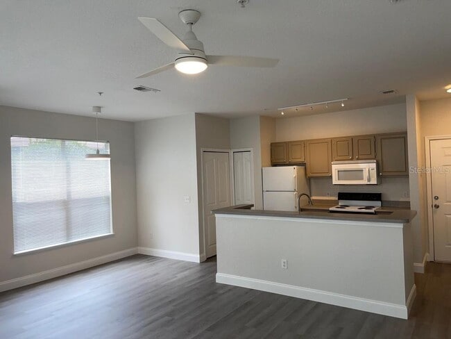 Photo - 2513 Maitland Crossing Way Unit 14102