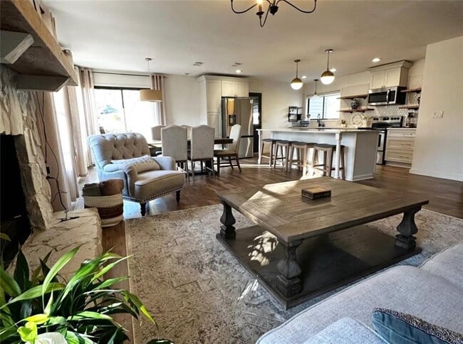 Photo - 2967 Harold Dean Dr