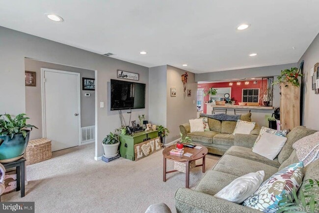 Photo - 1677 Brice Ct