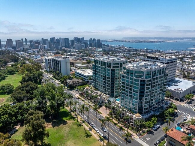 Photo - 2500 6th Ave