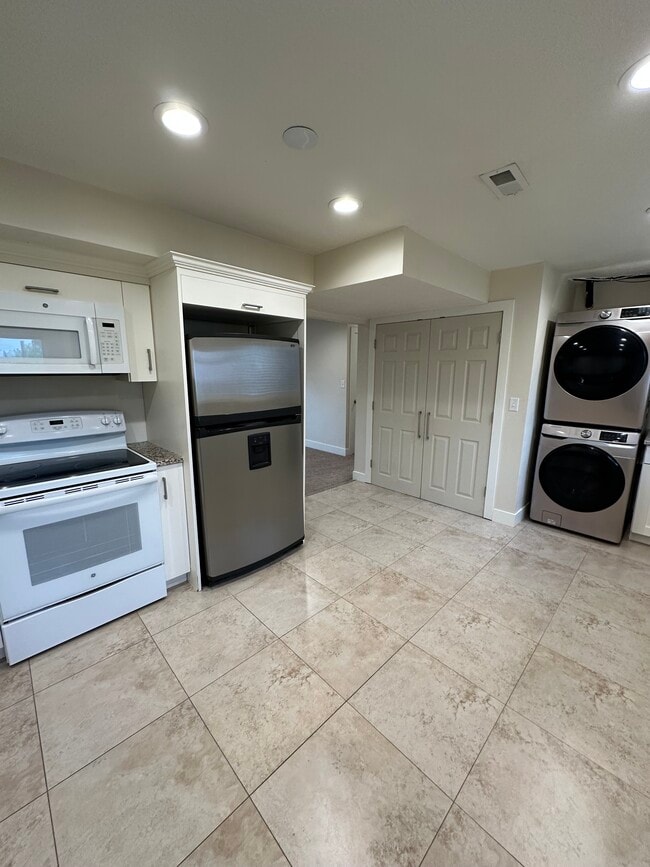 Photo - 2687 W 220 N Unit Basement Apartment