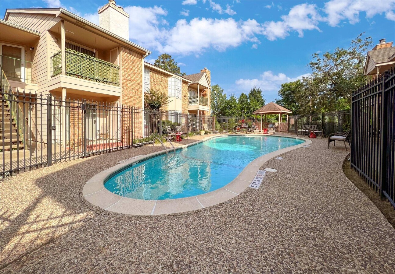 Photo - 3770 Lovers Wood Ln Condo Unit 610