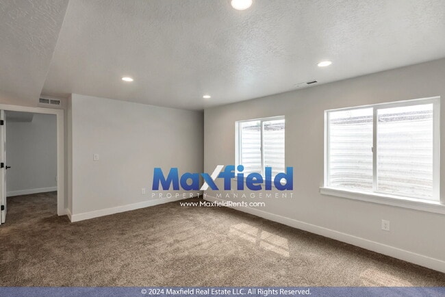 Photo - MODERN TWIN HOME - 4 BD 3.5 BA 2 GA - EV Friendly North Sale Lake /Bountiful Area