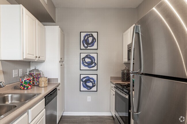 1HAB, 1BA - 689 ft²