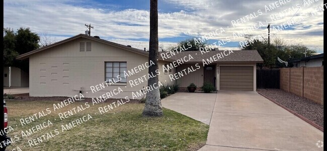 Building Photo - **COMING SOON** Beautiful 3 bed/2 bath hom... Rental