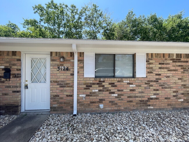Photo - 3124 McFerrin Ave Casa