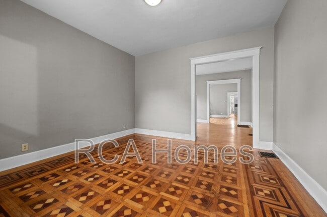 Photo - 1231 Pleasant St