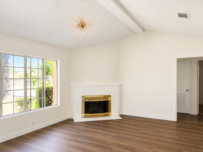 Photo - 1841 S Sierra Vista Ave