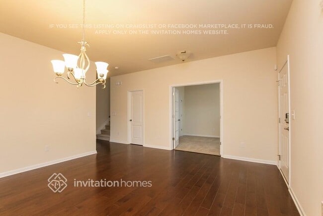 Photo - 186 Glastonbury Dr