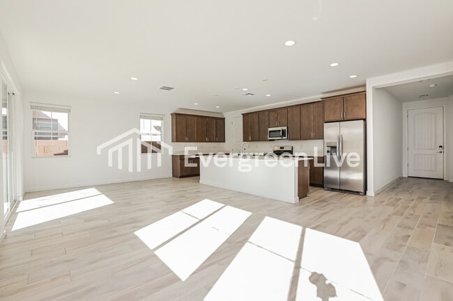 Photo - 10135 E Ulysses Ave