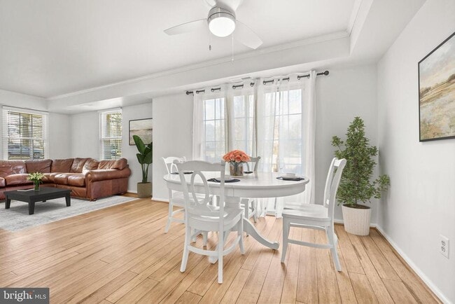 Photo - 31 Everett Dr