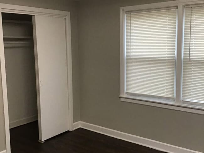 Photo - 1036 Bellwood Ave