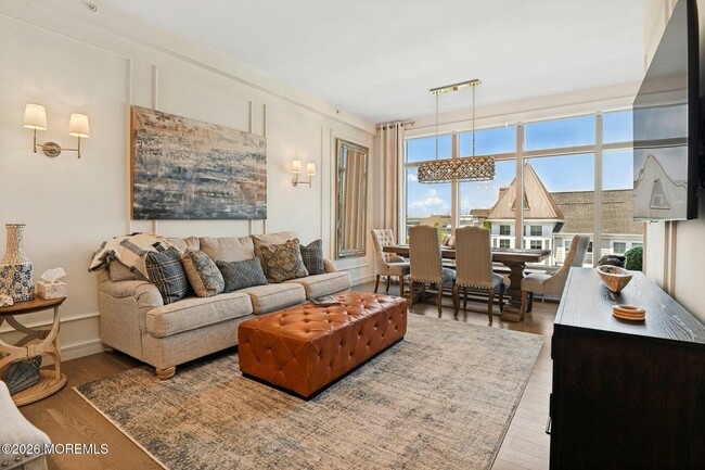 20 Melrose Terrace Unit 401