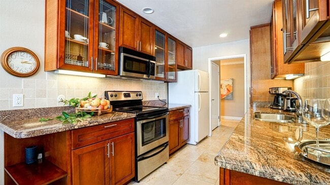 Photo - 1220 Shelter Bay Ave