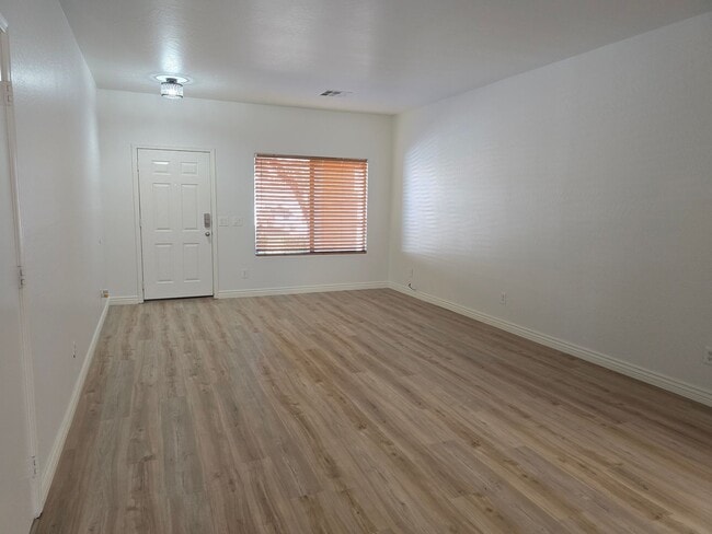 Photo - Beautiful five bedroom, 2.5 bath home with a large loft in the San Tan Heights community.