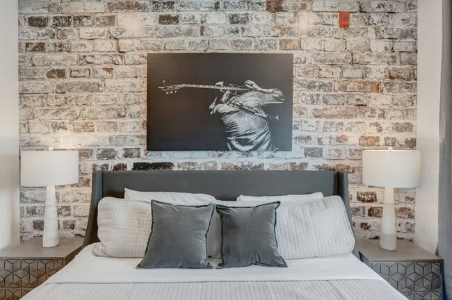 Photo - 65 Lindsley Ave Unidad ID1051666P