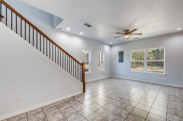 Photo - 3305 Francis Dr