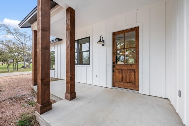 Photo - 830 Woodland Hills Dr