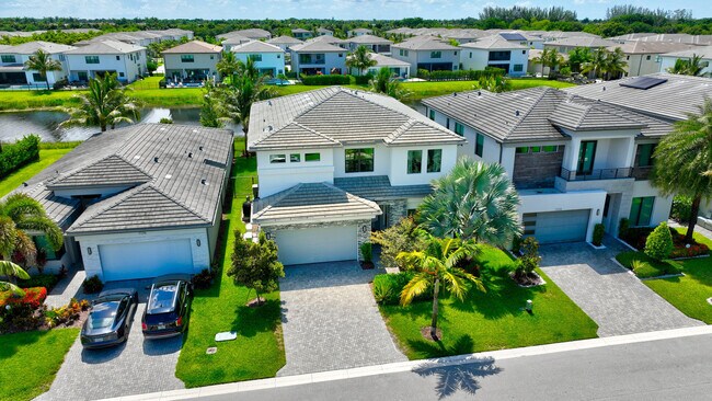 Photo - 17222 Blue Bayou Dr House