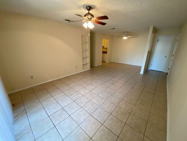 Photo - Gulf Breeze - Green Briar Estates - 2 bedroom, 1 bathroom