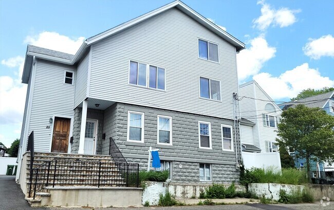 Building Photo - 25 Acton St Unit 2 Rental
