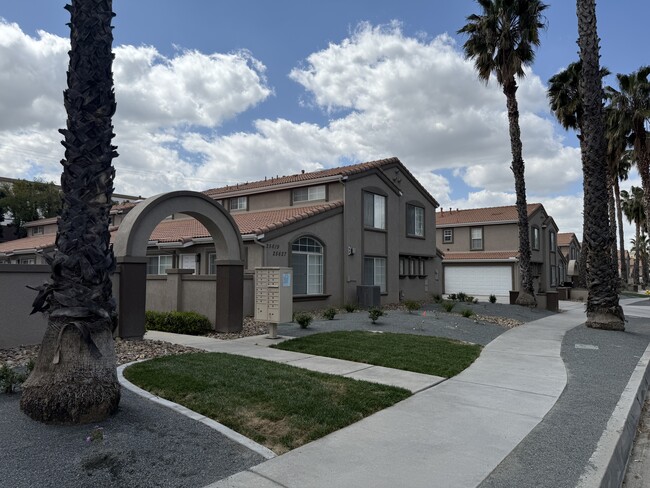Photo - 25621 Prospect Ave Townhome