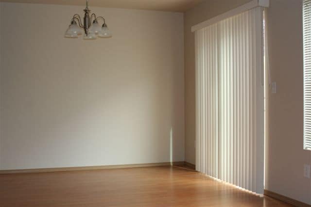 Photo - Charming 3-Bed, 2.5-Bath Townhouse near Evergreen Fairgrounds in Monroe