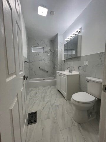 24 Harlem St Unit 1