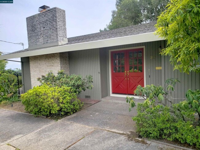 Building Photo - 29 Chapel Dr Rental