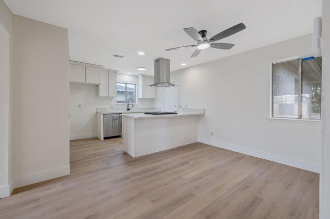 Photo - UPDATED CLOVIS HOME