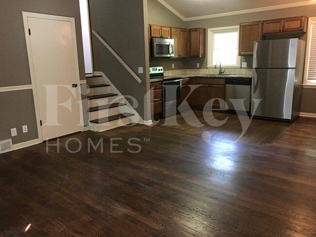 Photo - 7200 NW 75th St