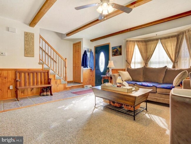 Photo - 16 Colonial Dr